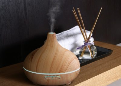 Aroma Diffuser in Holzoptik